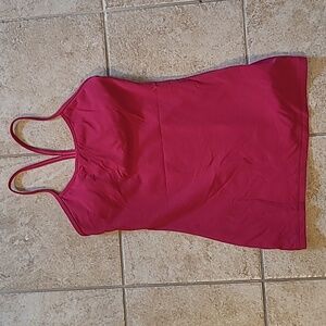 Size 6 lululemon flow y tank